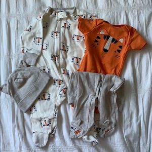 Gerber 4 piece tiger outfit